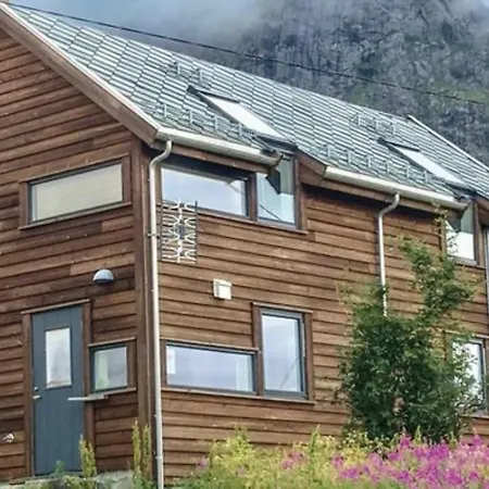 Moderne Med Badstue Og Havutsikt Apartman