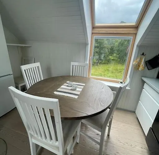 Moderne Med Badstue Og Havutsikt Lägenhet *