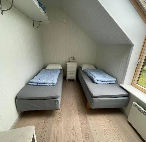Moderne Med Badstue Og Havutsikt Lägenhet Kleppstad